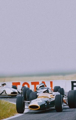 Reims 1967 devant Jacky Ickx et